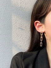 Fashion New Long Chain Metallic Cold Wind Stud Earrings Women - Glöd of Sweden
