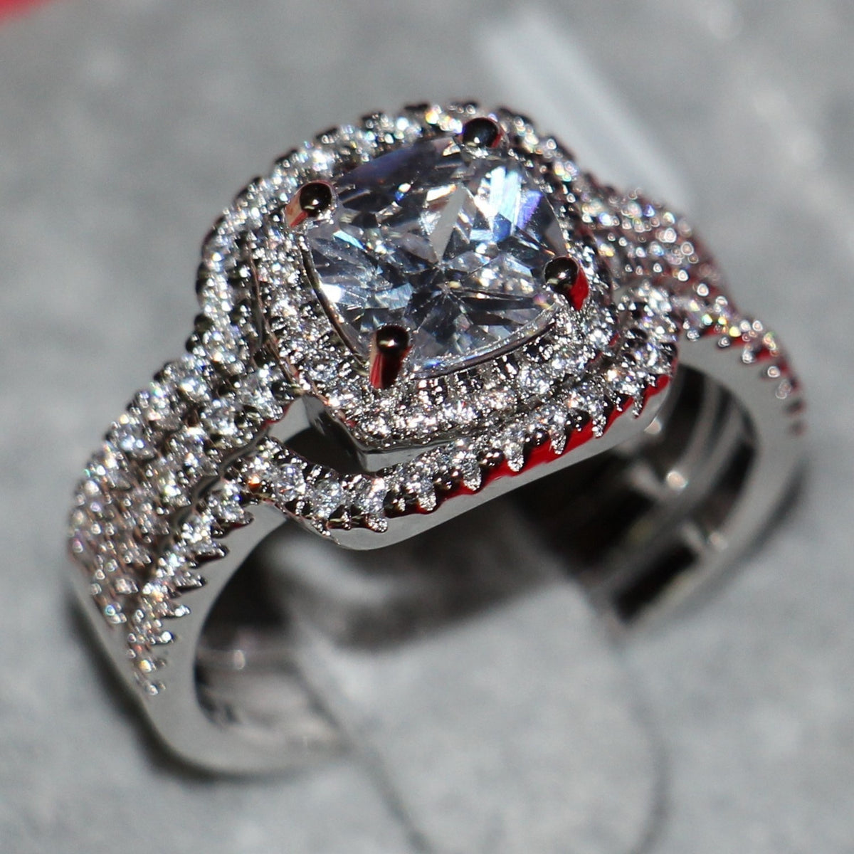 This 3-piece Zircon Ring Set Is Perfect For Fashion Lovers - Glöd of Sweden