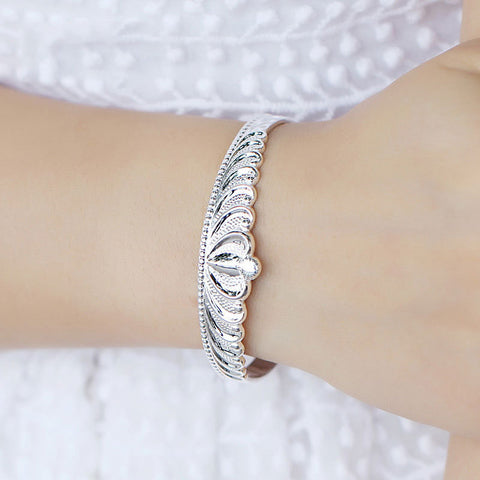 Elegant Women's Crown bracelet - Glöd of Sweden