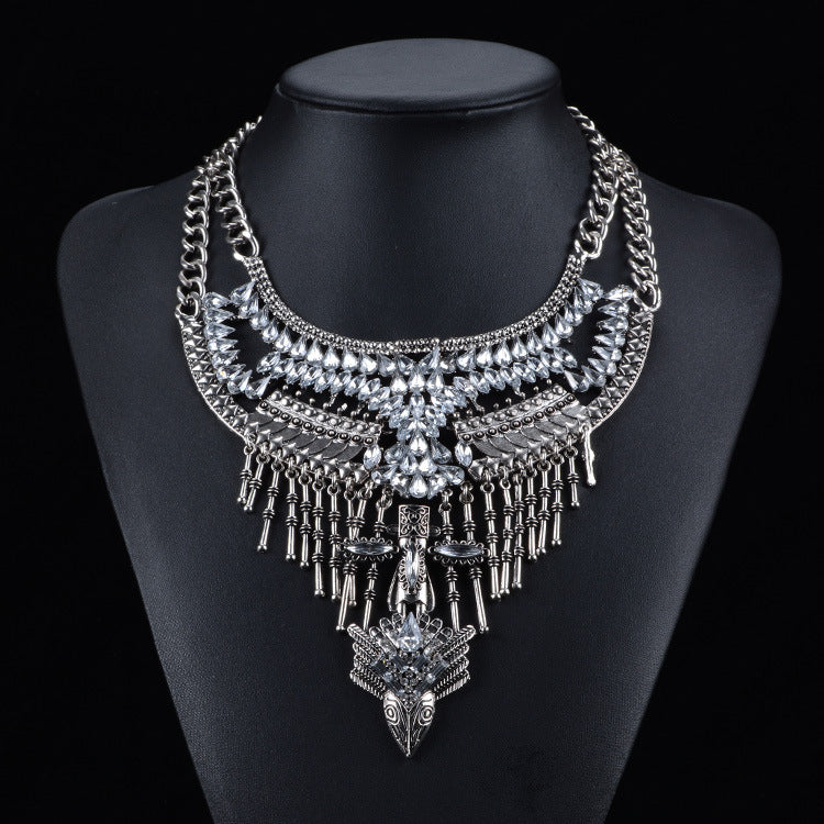 Elegant Alloy Crystal Necklace for Women - Glöd of Sweden
