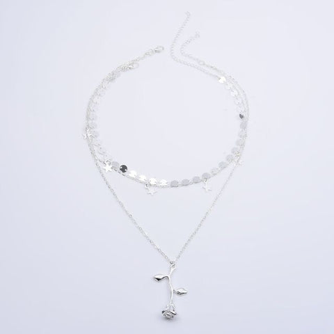 Elegant Women’s Snake Chain Design Rose Necklace in Silver - Glöd of Sweden