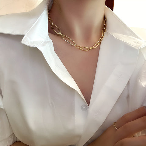 Woman Beautifully Carries Zircon Chain Necklace From Glöd of Sweden
