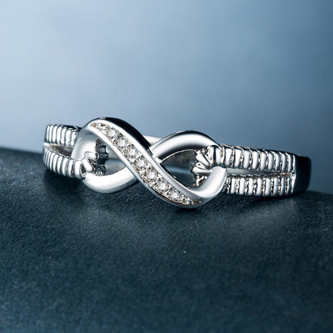 Elegant Zircon Fashion Ring for Women - Glöd of Sweden