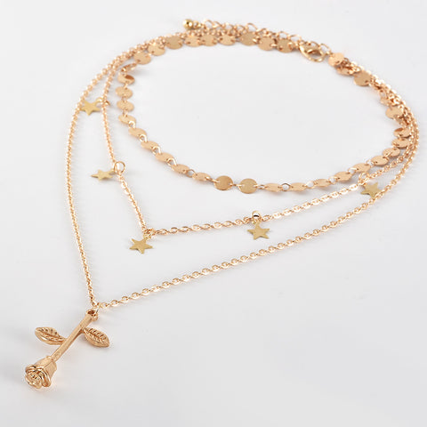 Elegant Women’s Snake Chain Design Rose Necklace - Glöd of Sweden