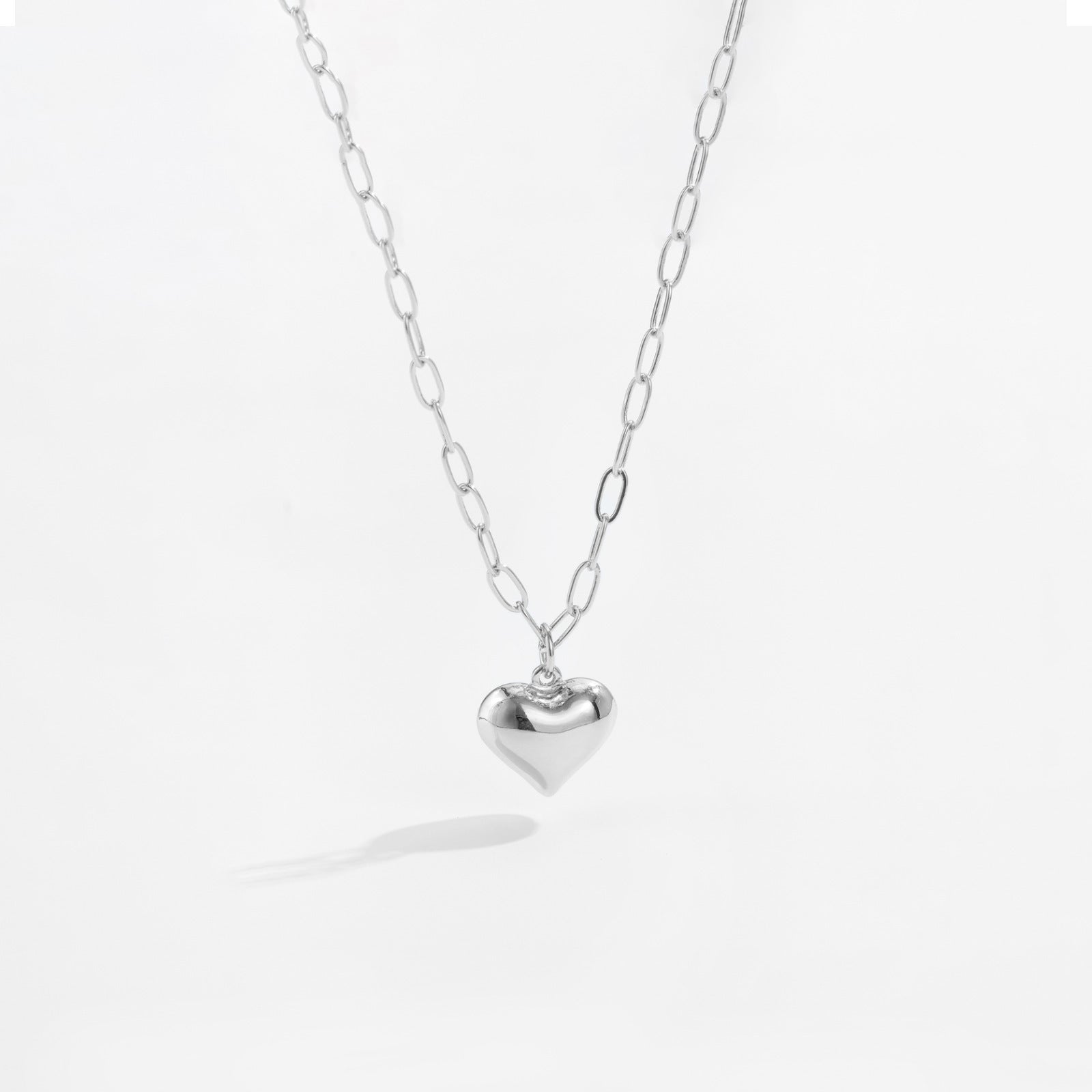Silver Love Necklace For Women - Glöd of Sweden