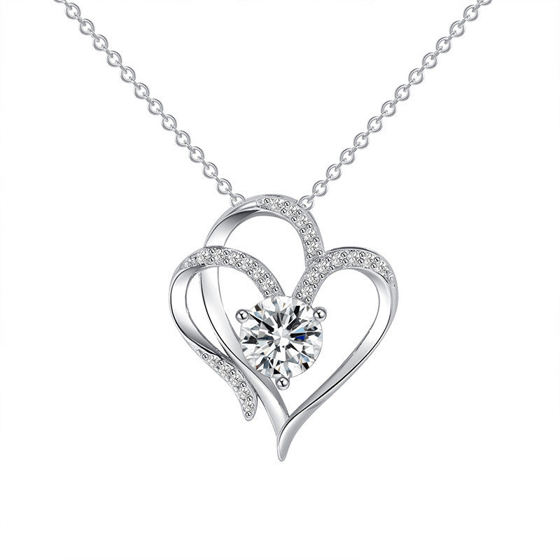 Women's Elegant Graceful Heart Necklace - Glöd of Sweden