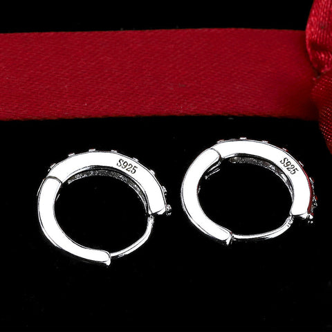 Elegantly Crafted Sterling Silver Diamond Earrings from Glöd of Sweden