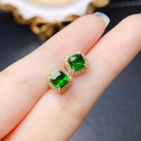 Stylish Diopside Stud Earrings - Glöd of Sweden