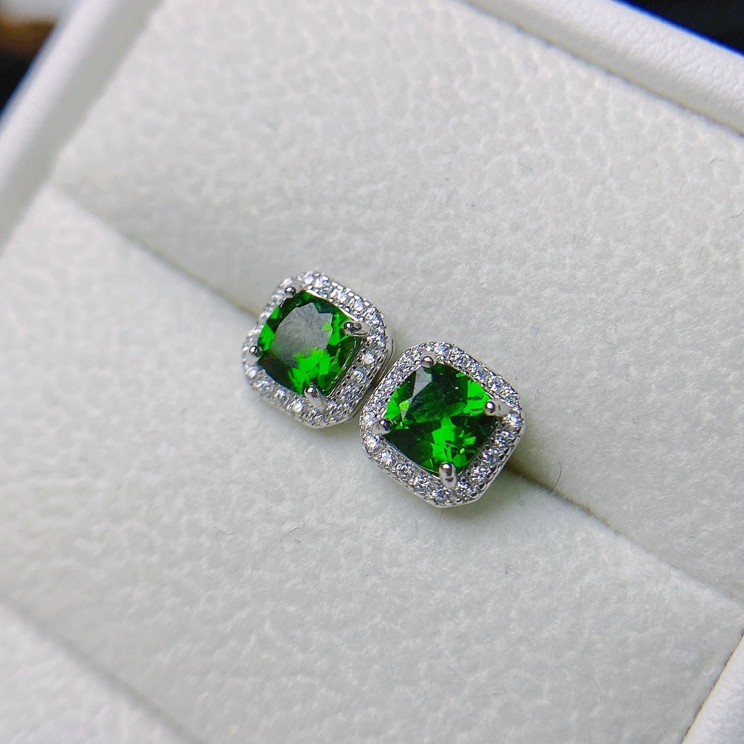 Elegant Women’s Natural Diopside Stud Earrings - Glöd of Sweden