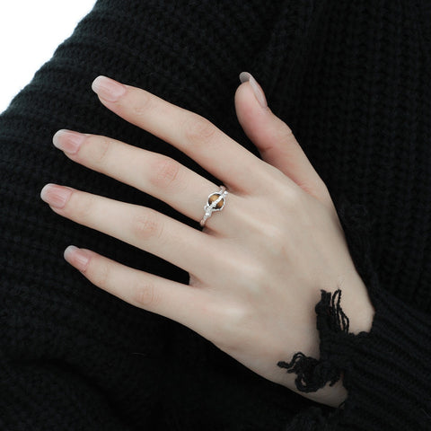 Elegant White Gold Tigereye Ring for Women - Glöd of Sweden