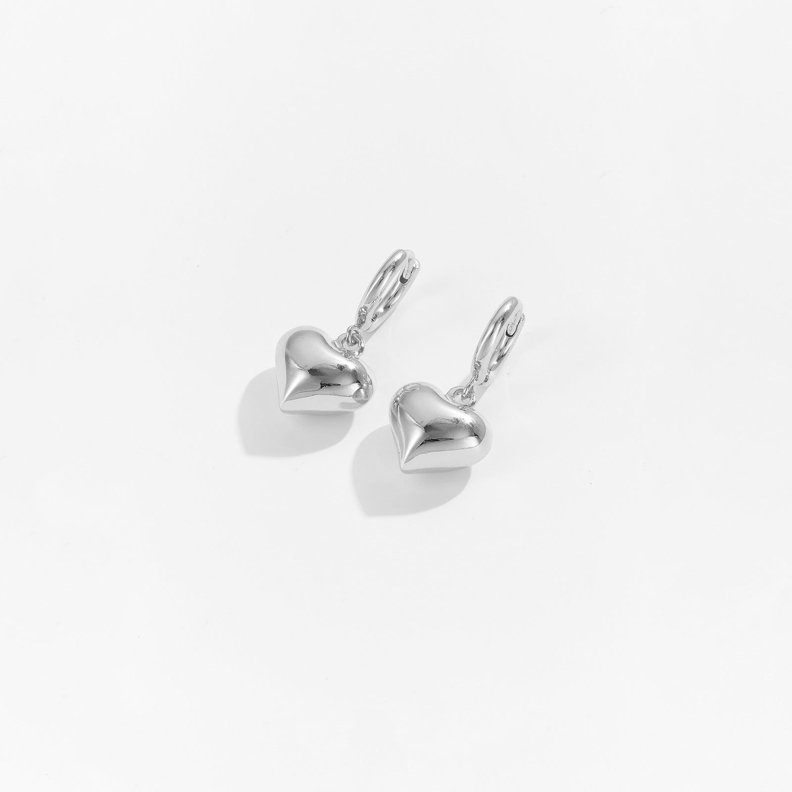 Silver Love Earrings For Women - Glöd of Sweden