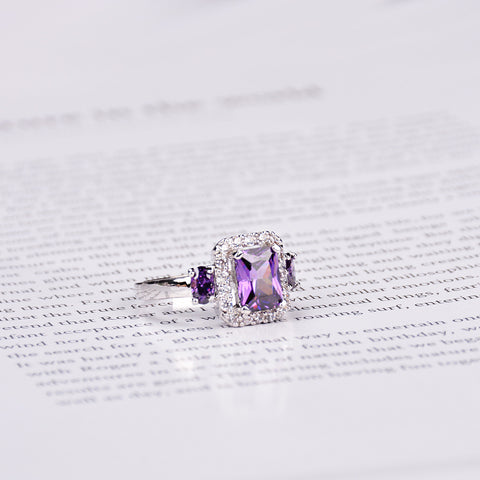 Elegant European & American Style Purple Zircon Ring - Glöd of Sweden