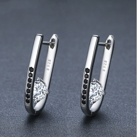 U-shaped Diamond Earrings - Glöd of Sweden