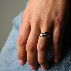 The Silver Hug Ring - Glöd of Sweden