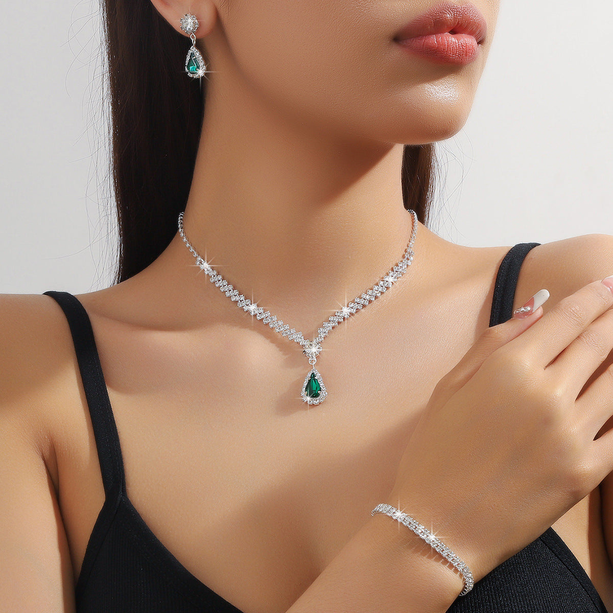 Women’s Water Drop Jewelry Set - Glöd of Sweden