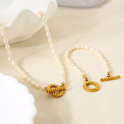 Freshwater Pearl Necklace & Bracelet Combo - Glöd of Sweden