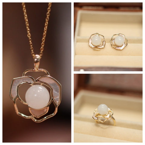 Natural Hetian White Jade Necklace For Women Camellia Fritillary