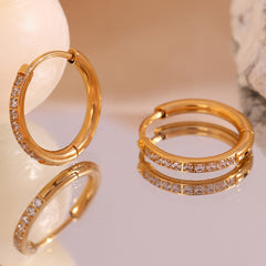 Round Edge Zircon Earrings