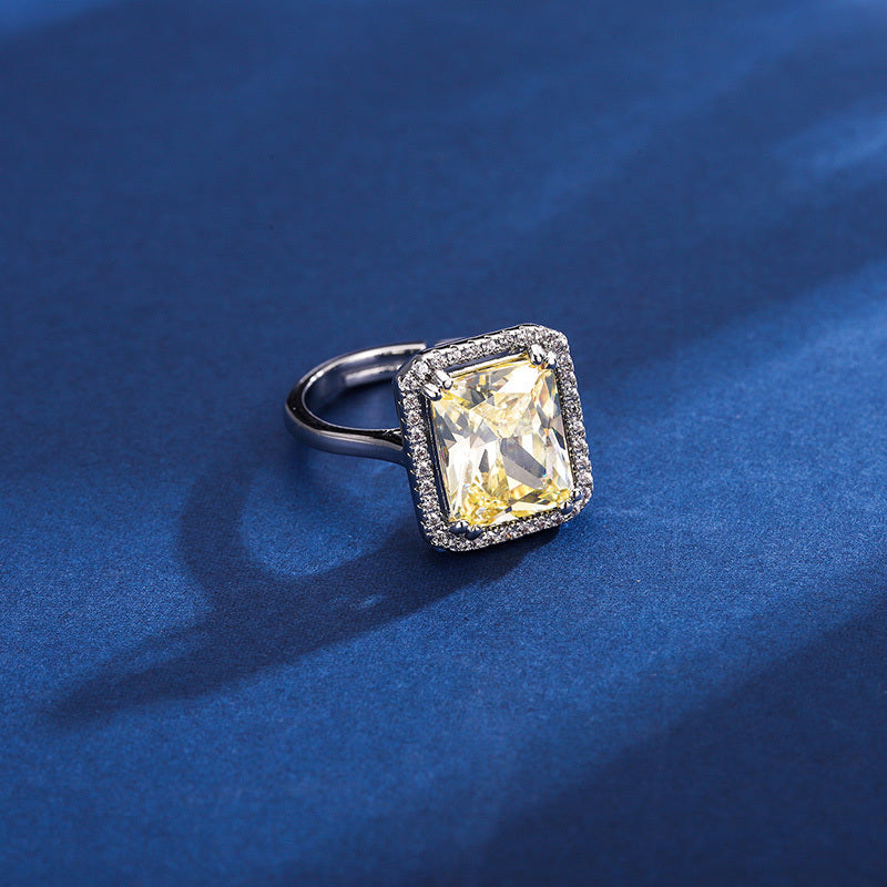 Explore High Quality Zircon Ring  - Glöd of Sweden