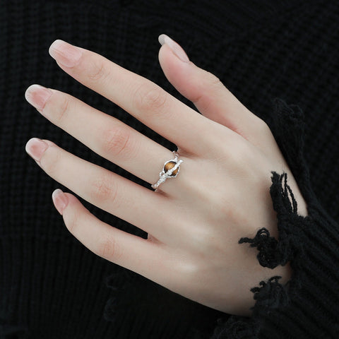 Vintage Style Elegant White Gold Tigereye Ring for Women - Glöd of Sweden