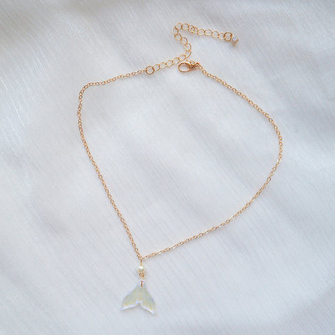 Women’s Mermaid Tail Pearl Necklace - Glöd of Sweden